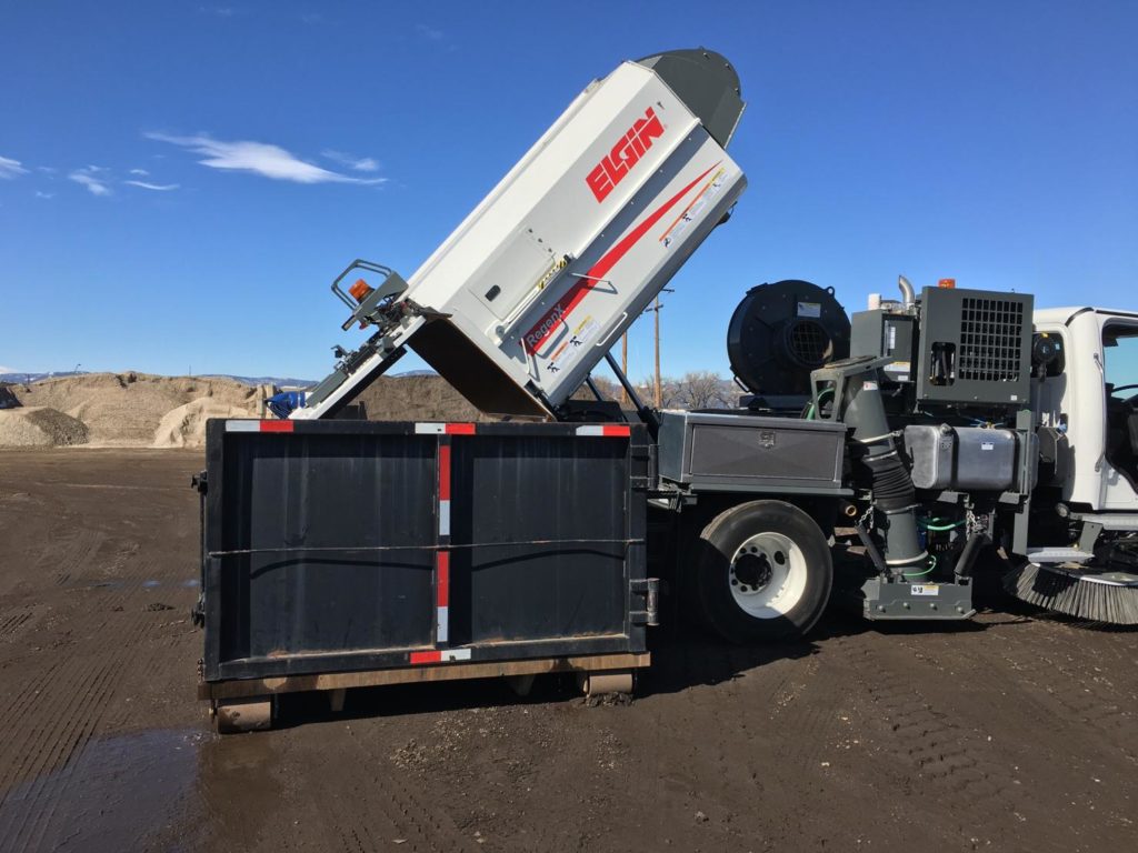 Elgin Sweeper Company RegenX® MidDump Regenerative Air Sweeper Equipment Market Pros
