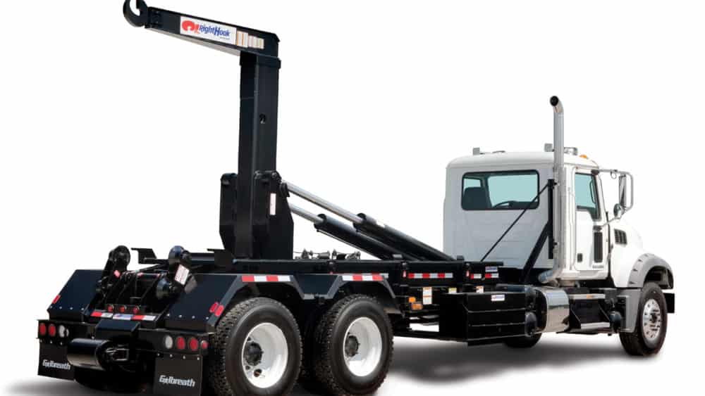 Choosing Between Cable Hoists or Hook Hoists for Your Roll-Off Truck