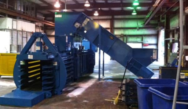 Marathon TIEger Auto-Tie Horizontal Baler - Image 4